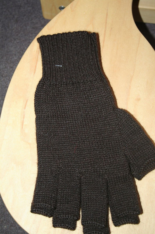 *Glove-Fingerless Large