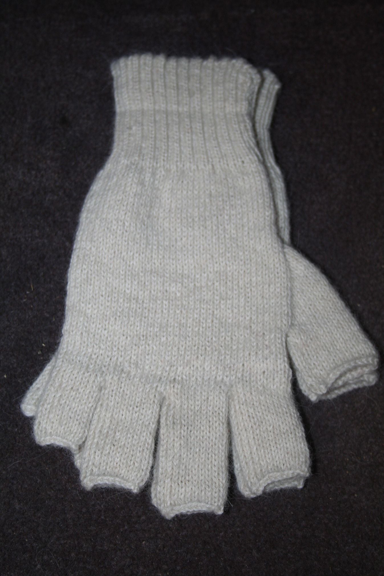 *Glove - Fingerless
