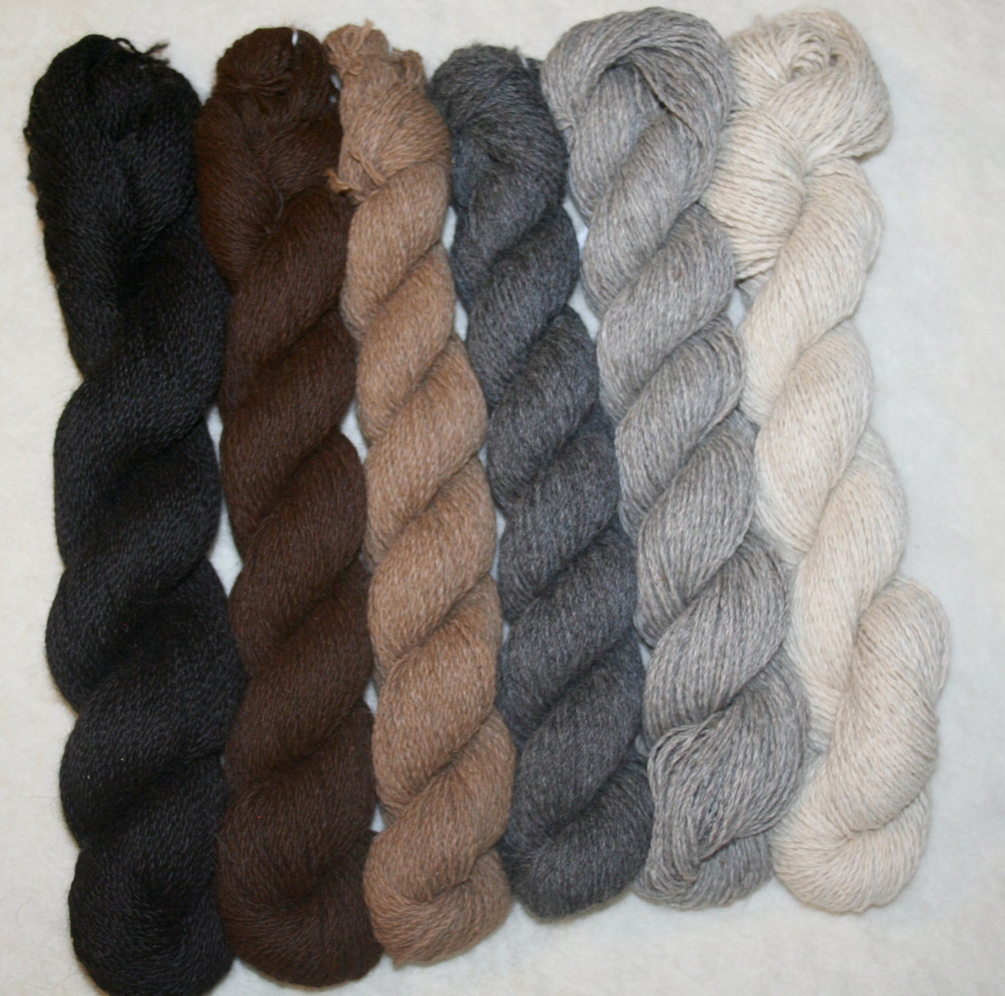 *100% Natural Medium Alpaca Yarn